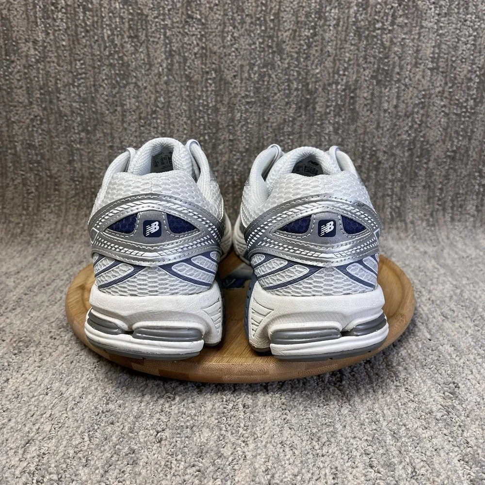 New Balance 860v2 Men's Size 14 Northern Lights Pack Silver Retro Blue Sneakers